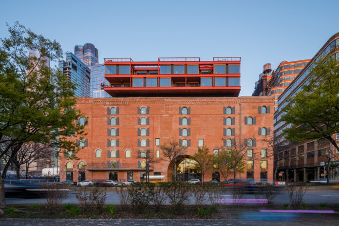 Terminal Warehouse exterior - photo credit credit © “COOKFOX Architects _ Alex Ferrec.jpg